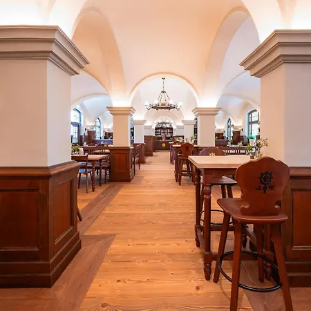 Gutshotel Menterschwaige