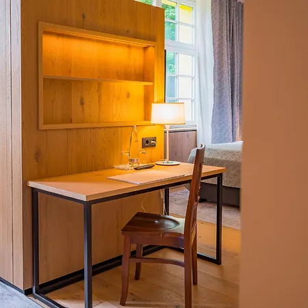 Gutshotel Menterschwaige Μόναχο