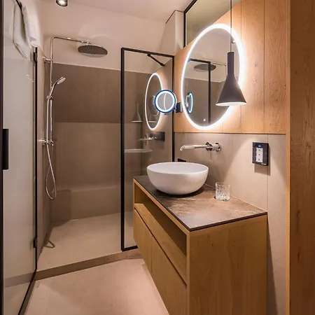 Augustiner Gutshof Menterschwaige Hotell *